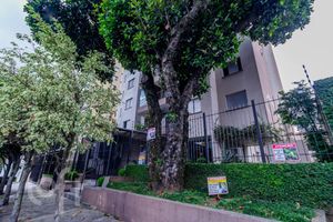 Image 44 - 835014