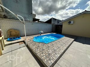 Image 38 - 835032