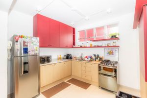 Image 1 - 835050
