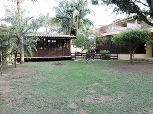 Image 25 - 835082