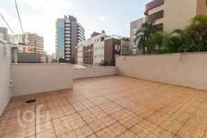 Image 16 - 835338