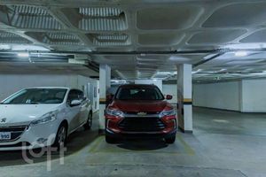 Image 17 - 835342