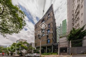 Image 16 - 835425