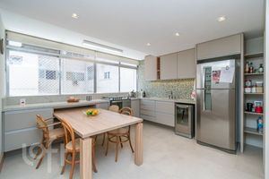 Image 1 - 835482