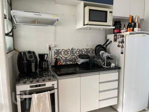 Image 9 - 835496