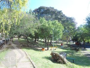 Image 11 - 835496