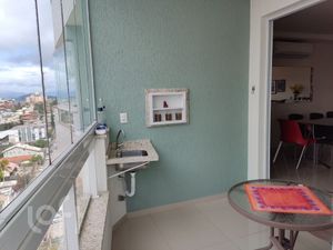 Image 6 - 835544