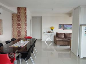 Image 3 - 835544