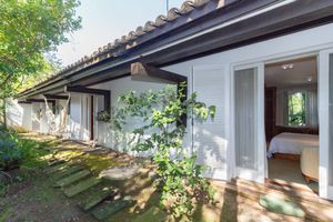 Image 48 - 835643