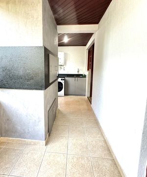 Image 9 - 835678