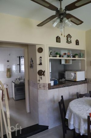 Image 3 - 835723