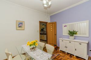 Image 7 - 835805