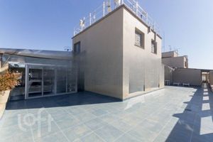 Image 17 - 835818