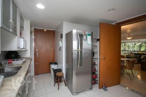 Image 8 - 835829