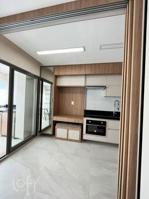 Image 10 - 835877
