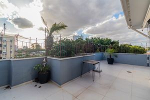 Image 1 - 835958