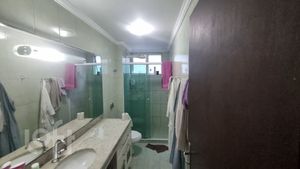 Image 9 - 835969
