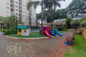 Image 27 - 835987