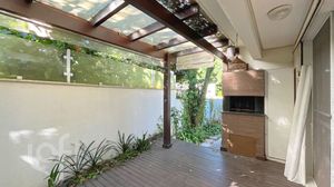 Image 11 - 836029