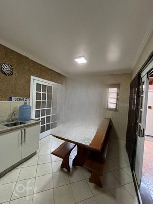 Image 19 - 836054