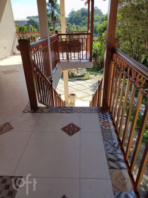 Image 23 - 836057