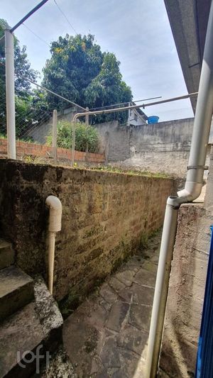 Image 19 - 836074