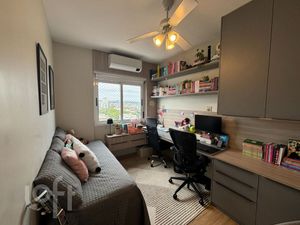 Image 14 - 836282