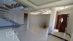 Image 39 - 836295