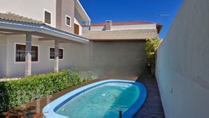 Image 8 - 836295