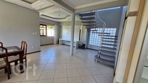 Image 35 - 836295