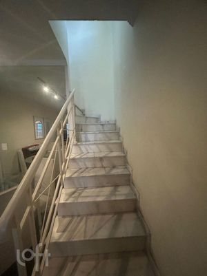 Image 9 - 836299