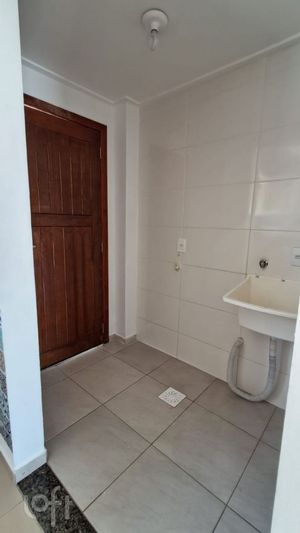 Image 9 - 836336