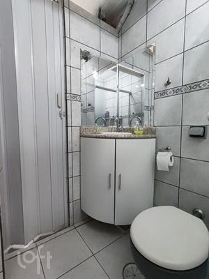 Image 9 - 836341