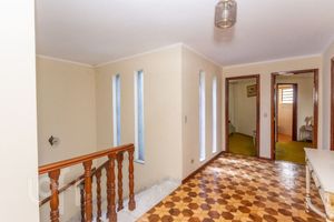 Image 31 - 836384