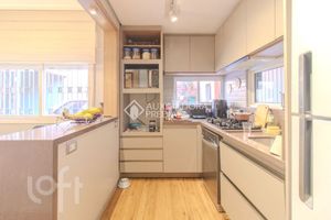 Image 7 - 836415