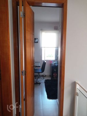 Image 21 - 836425