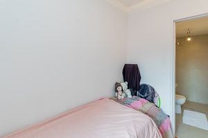 Image 16 - 836469