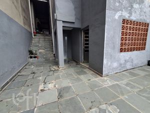 Image 19 - 836482
