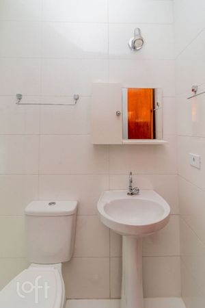Image 11 - 836500