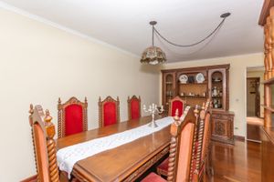Image 9 - 836520