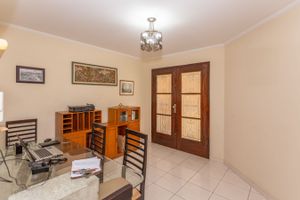 Image 21 - 836520