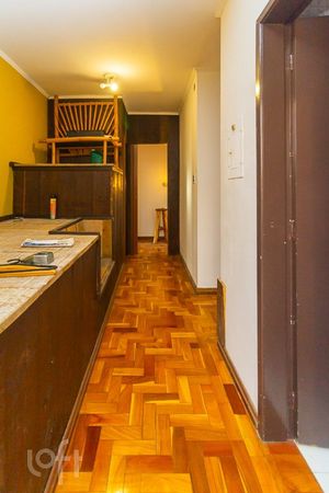 Image 37 - 836747