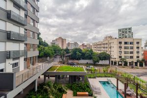 Image 20 - 836834
