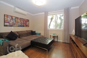 Image 7 - 836902
