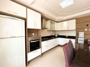 Image 8 - 836918