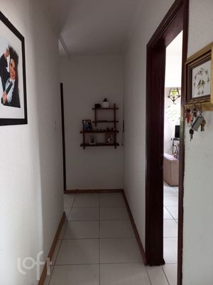 Image 7 - 836945