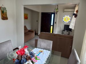 Image 1 - 836945