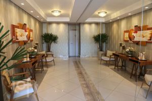 Image 11 - 836984