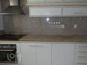 Image 18 - 836986