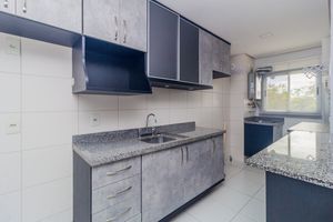 Image 22 - 837052